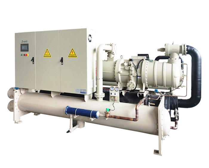 低溫螺桿式冷水機