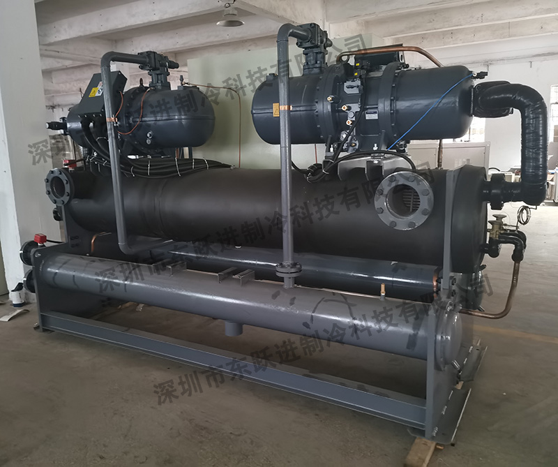 200匹螺桿冷水機